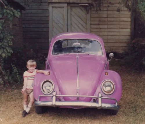 Mi primer gran proyecto de hagalo usted mismo fue reconstruir el motor de este VW Beetle de 1961.