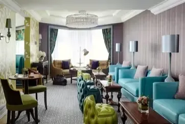 The Langham Hong Kong Executive Lounge