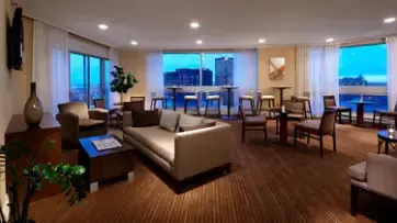 Delta Hotels Montreal Executive Lounge