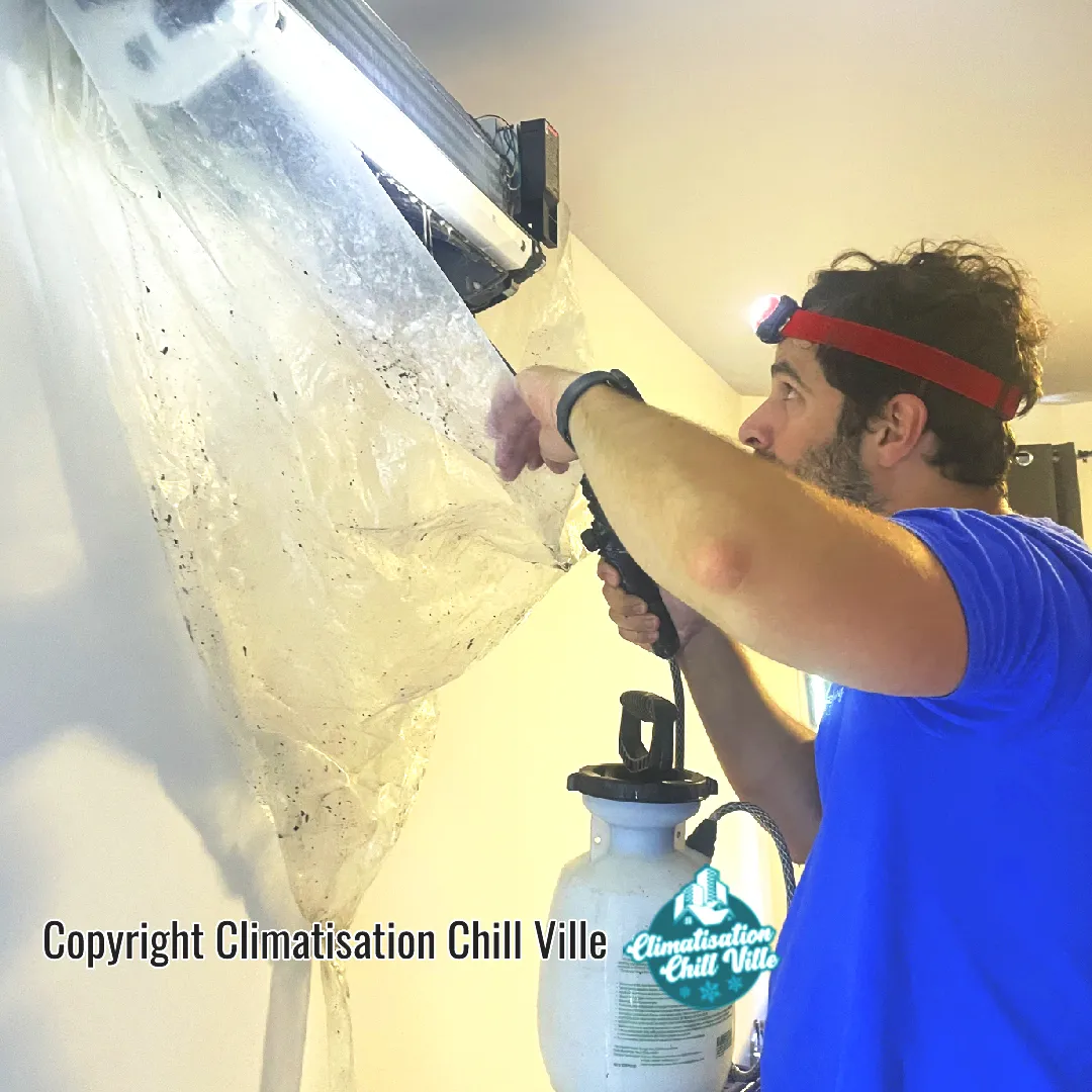 Pro Hvac Technician From Climatisation Chill Ville Offers Quality And Affordable Heating And Cooling Air Conditioning Cleaning Services Near Montreal, Quebec, Canada