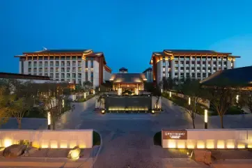 Hyatt Regency Beijing Shiyuan Exterior Night