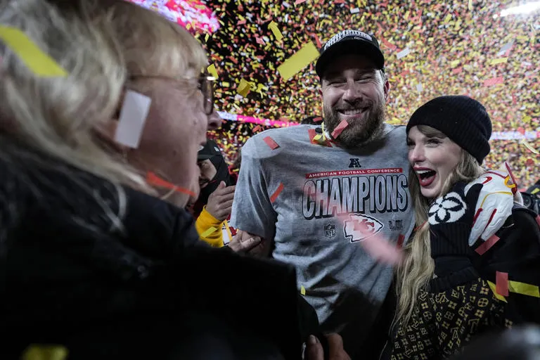 Taylor Swift Cheers on Travis Kelce as Kansas City Chiefs Advance to Third Consecutive Super Bowl