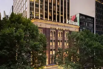 Hilton Melbourne Exterior Day