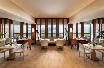 Conrad Singapore Orchard Executive Lounge