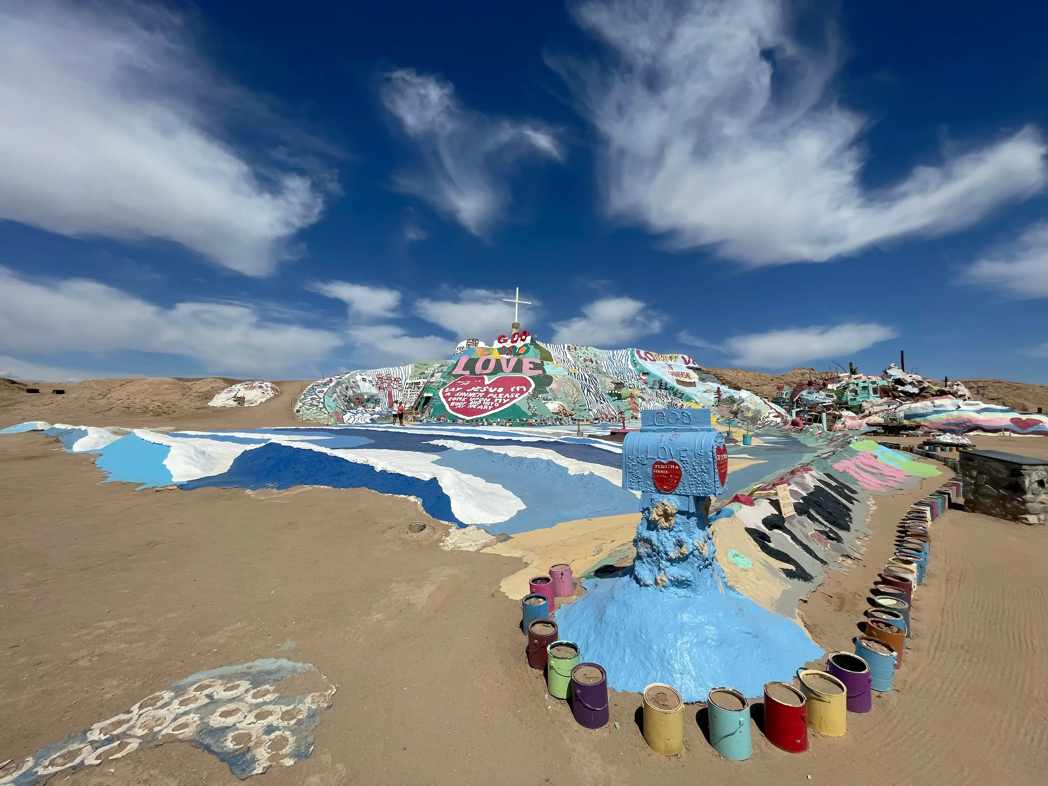 salvation mountain outsider art of Leonard C. Knight