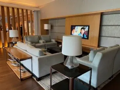 Hilton Colombo Sri Lanka executive lounge