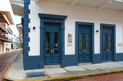 Casco Viejo - Panama Mola Museum