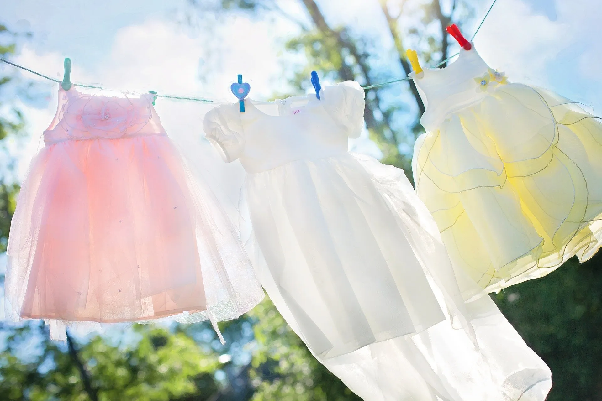 Lavender essential oil freshens your laundry too.