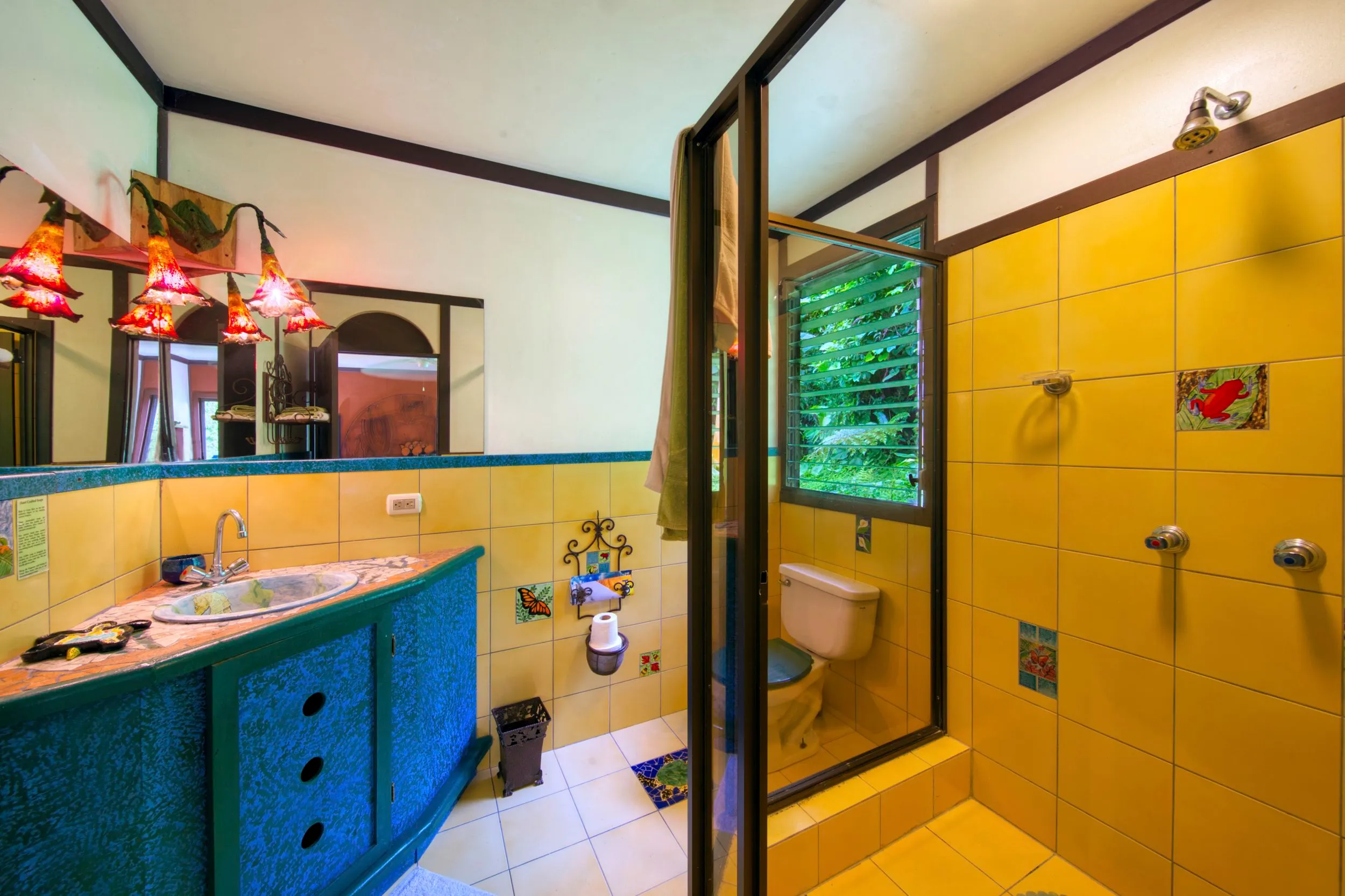 Turthle Room Bathroom