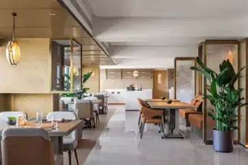 Swissôtel Beijing Hong Kong Macau Center Executive Lounge