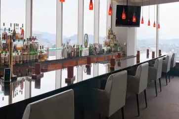 ANA Crowne Plaza Okayama Lounge