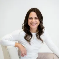 Elaine Freitas