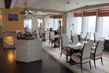 The Ritz-Carlton Shanghai Pudong Executive Lounge