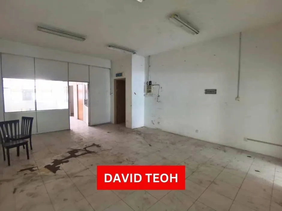 first floor shop office for rent at simpang ampat.jpg