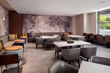 Oakland Marriott City Center M Club Lounge