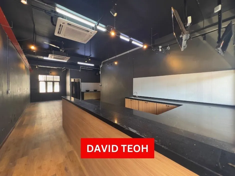 simpang ampat facing main road ground floor shoplot for rent