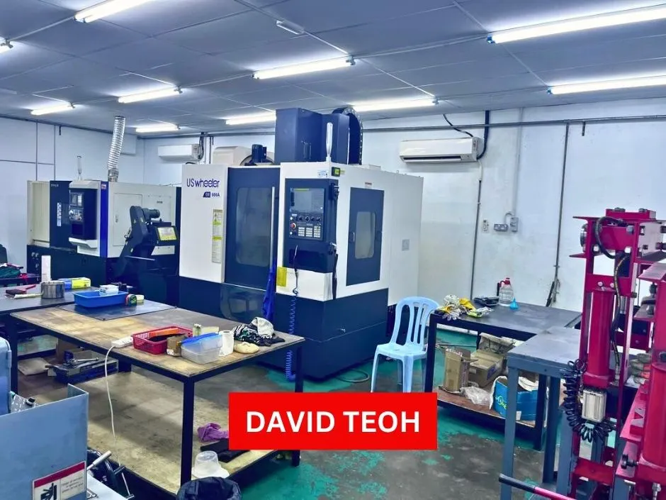 usahajaya permatang tinggi1.5 storey light industry for rent for cnc
