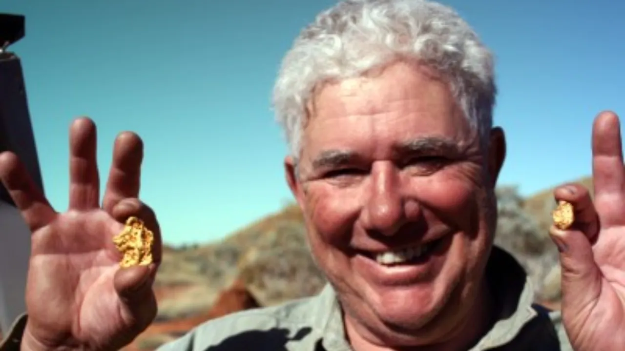 Bill with gold nuggets