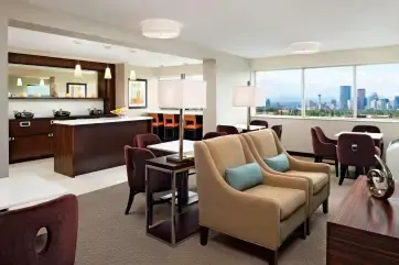 Sheraton Cavalier Calgary Hotel Executive Lounge