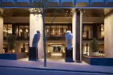 Grand Hyatt Melbourne Entrance