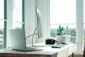 clean and streamlined office space to be productive