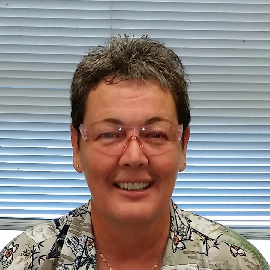 Tammy L Kern