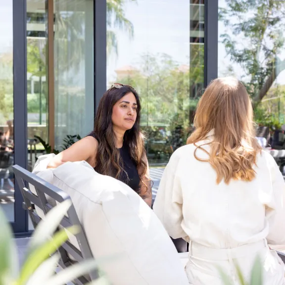 One on one wellness coaching session supporting stress relief and personal growth