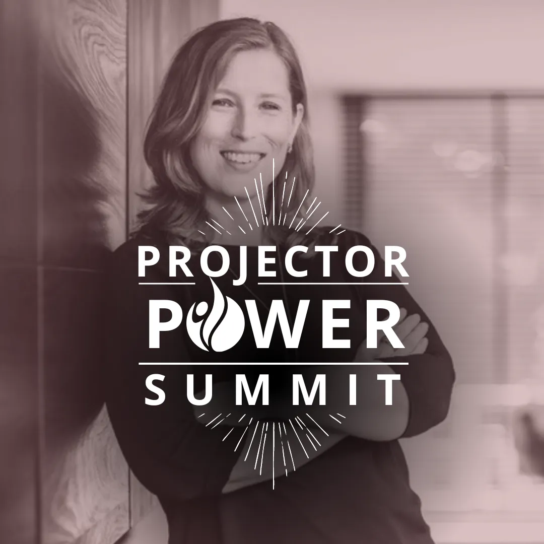 Foto Nanneke met logo Projector Power Summit