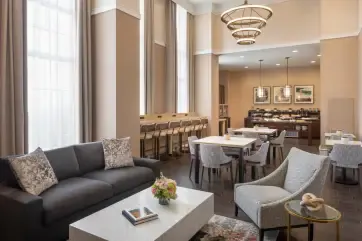 Grand Hyatt Atlanta in Buckhead Grand lounge
