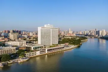 White Swan Hotel  Exterior Day