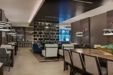 Dallas/Fort Worth Airport Marriott M Club Lounge