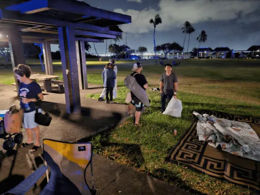 Cleaning up after the fireworks Jul 4 2023 512x384 c