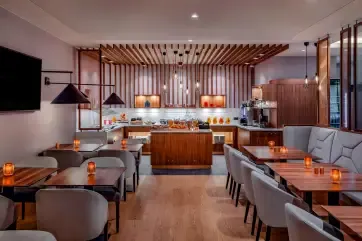 Zurich Marriott Hotel M Club lounge