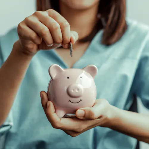 Lady with piggy bank