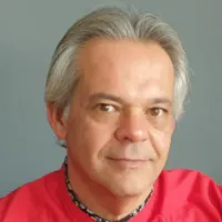 Oswaldo Acosta Mibobus.es