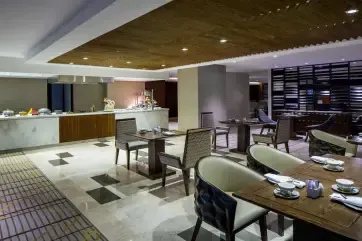 Le Meridien Dhaka Executive lounge