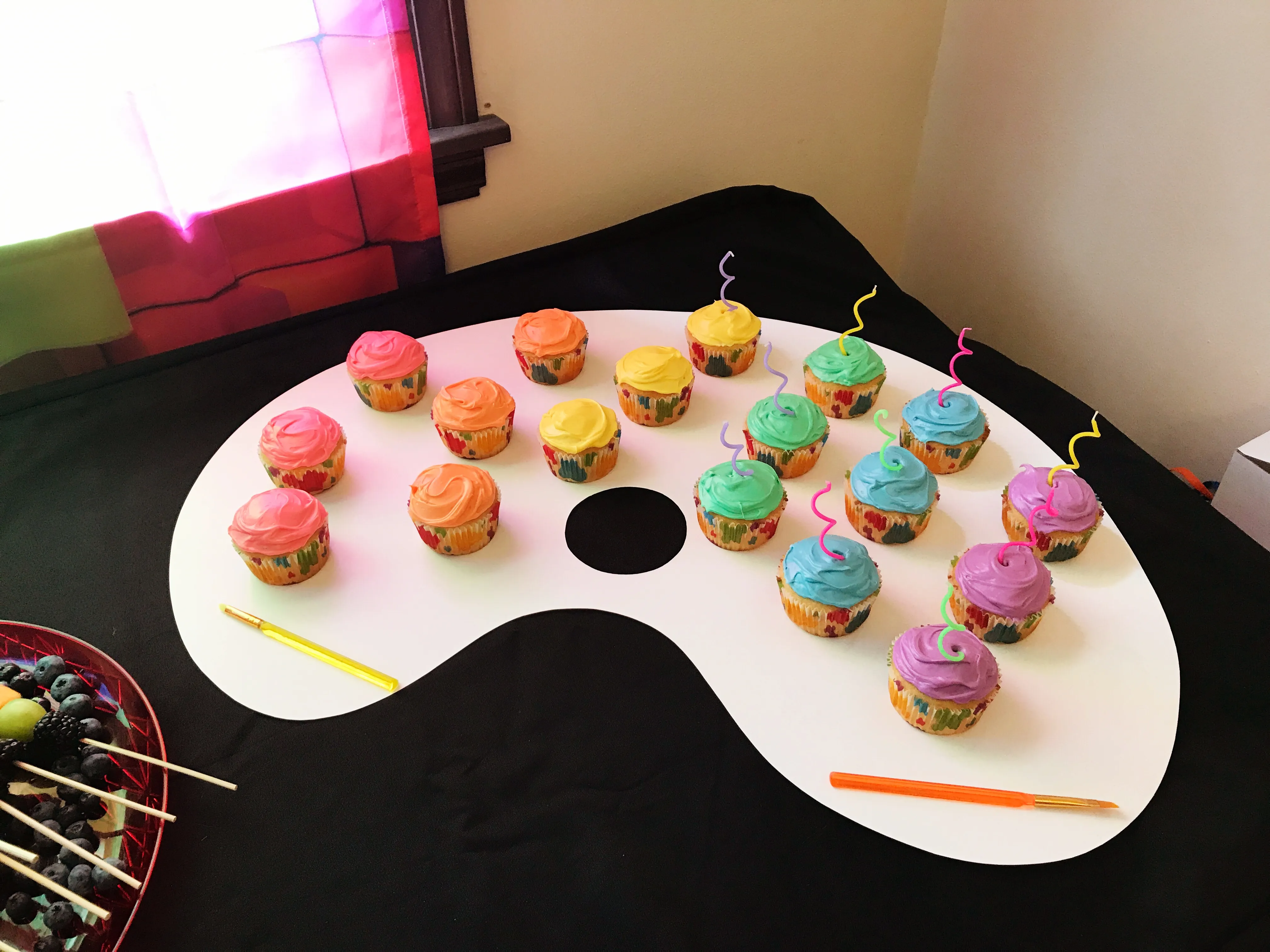 Art Party Cupcake Topper Paint Pallet. Art Party, Rainbow Party