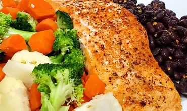 Bart Smith's Grilled Salmon, Steamed Veggies & Black Beans