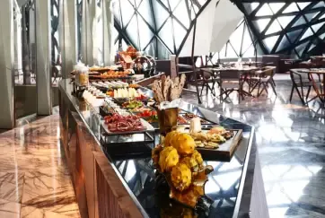 City of Dreams - Morpheus Club Lounge Buffet
