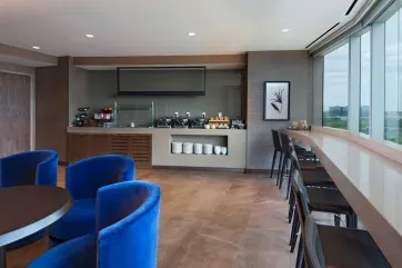 The Westin Irving Convention Center at Las Colinas Westin Lounge