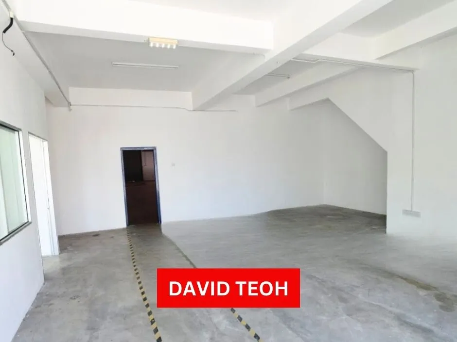3 storey detached light industry for rent in iks simpang ampat