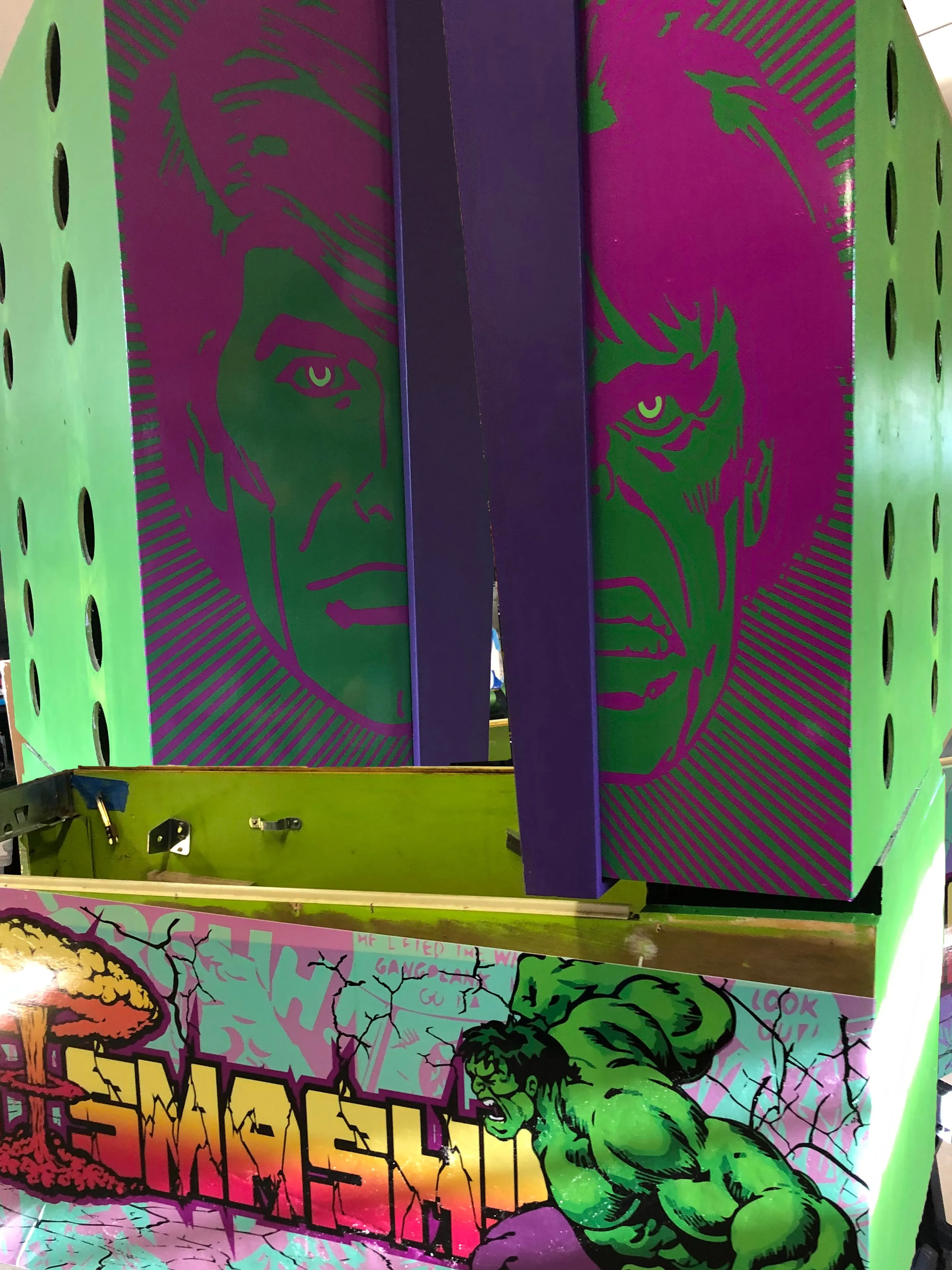 Custom Hulk Pinball Upper Sides Pannels