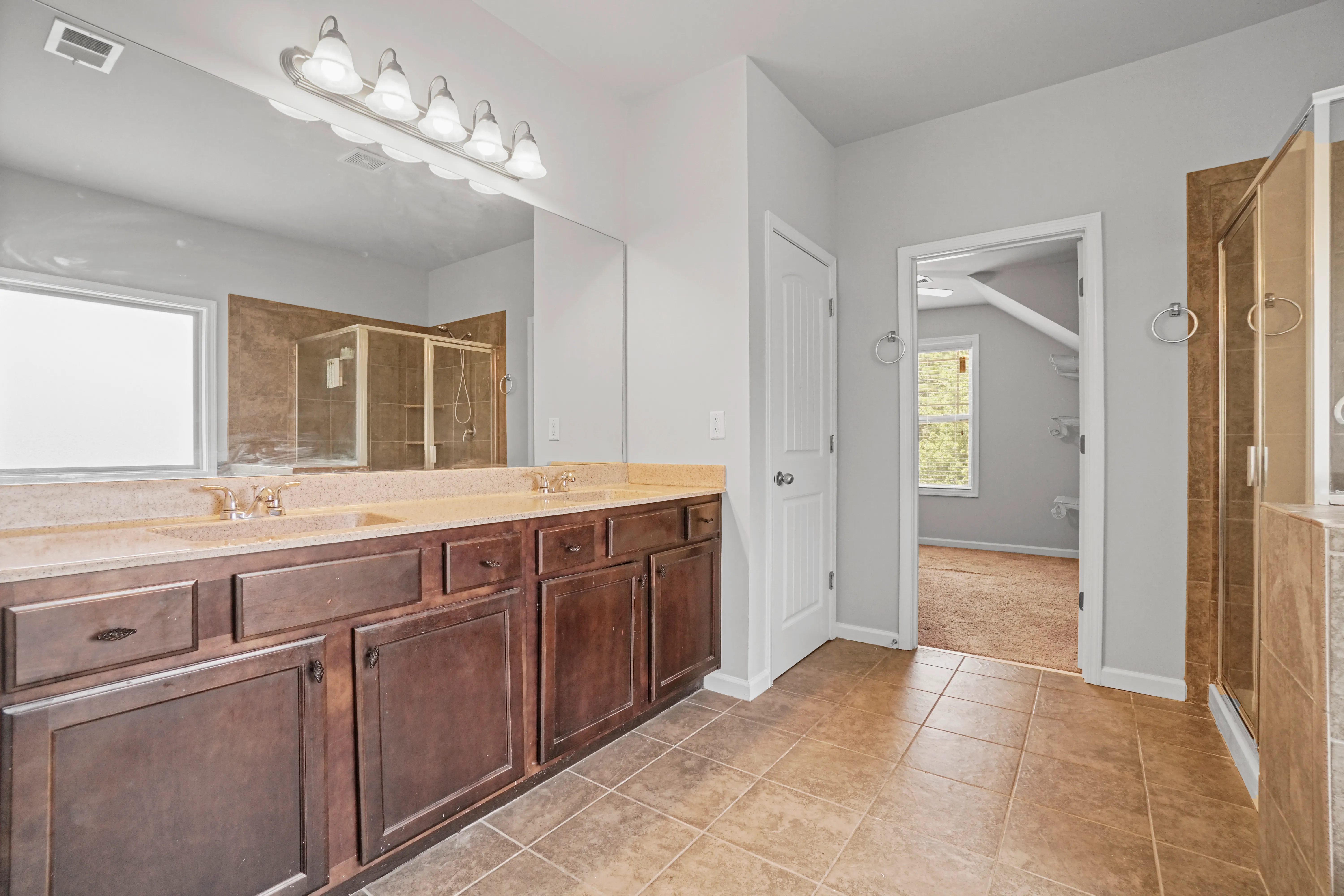 978 Grand Ivey Pl Dacula GA 30019