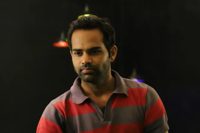 Man freaking out over clickbank earnings