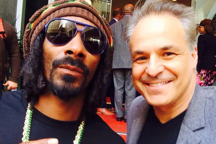 Clint Arthur with Snoop Dogg
