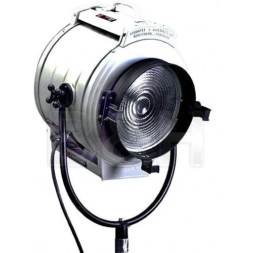 Broncolor Rental | Washington DC | Large fresnel