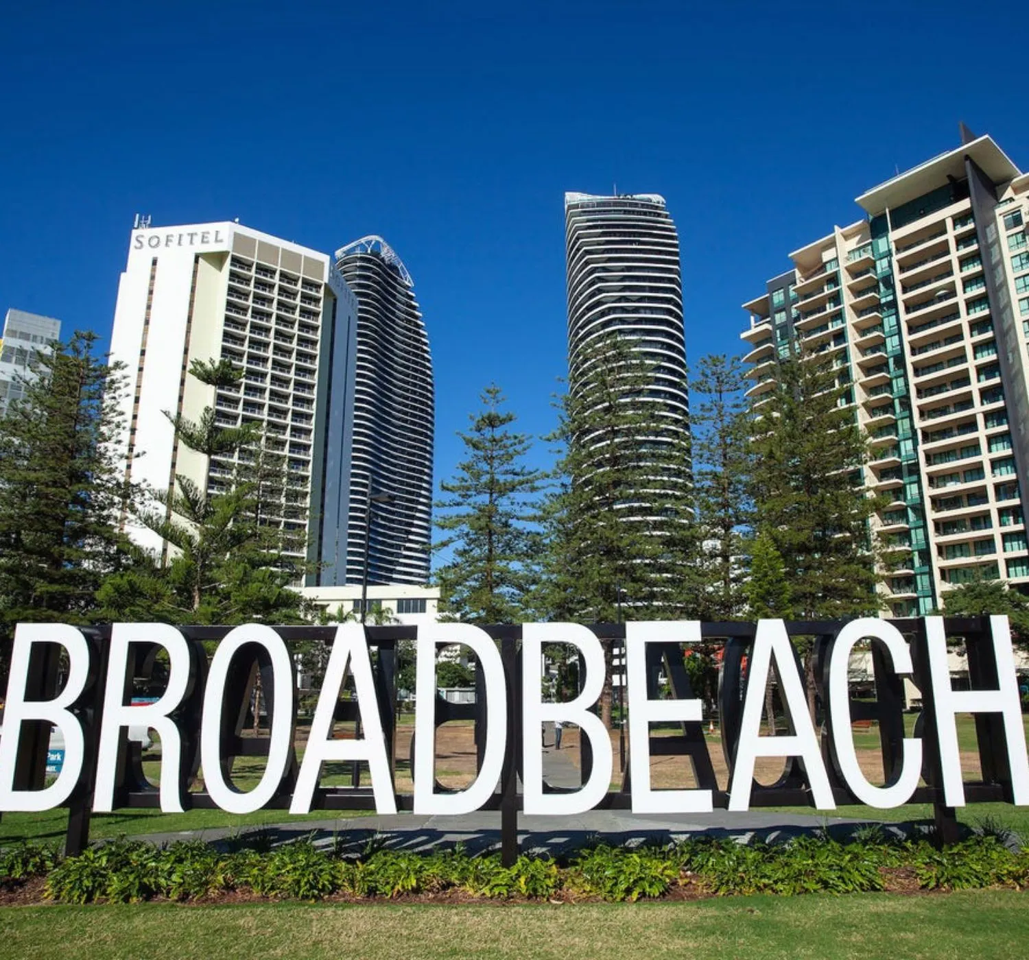 Buy Broadbeach: Local experts in the Broadbeach property market