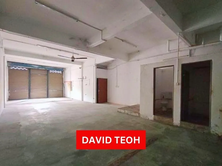 ground floor shoplot for rent at nafiri valdor