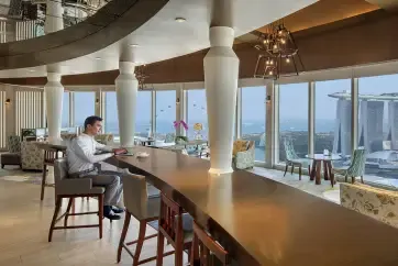 Pan Pacific Singapore Pacific Club Lounge views