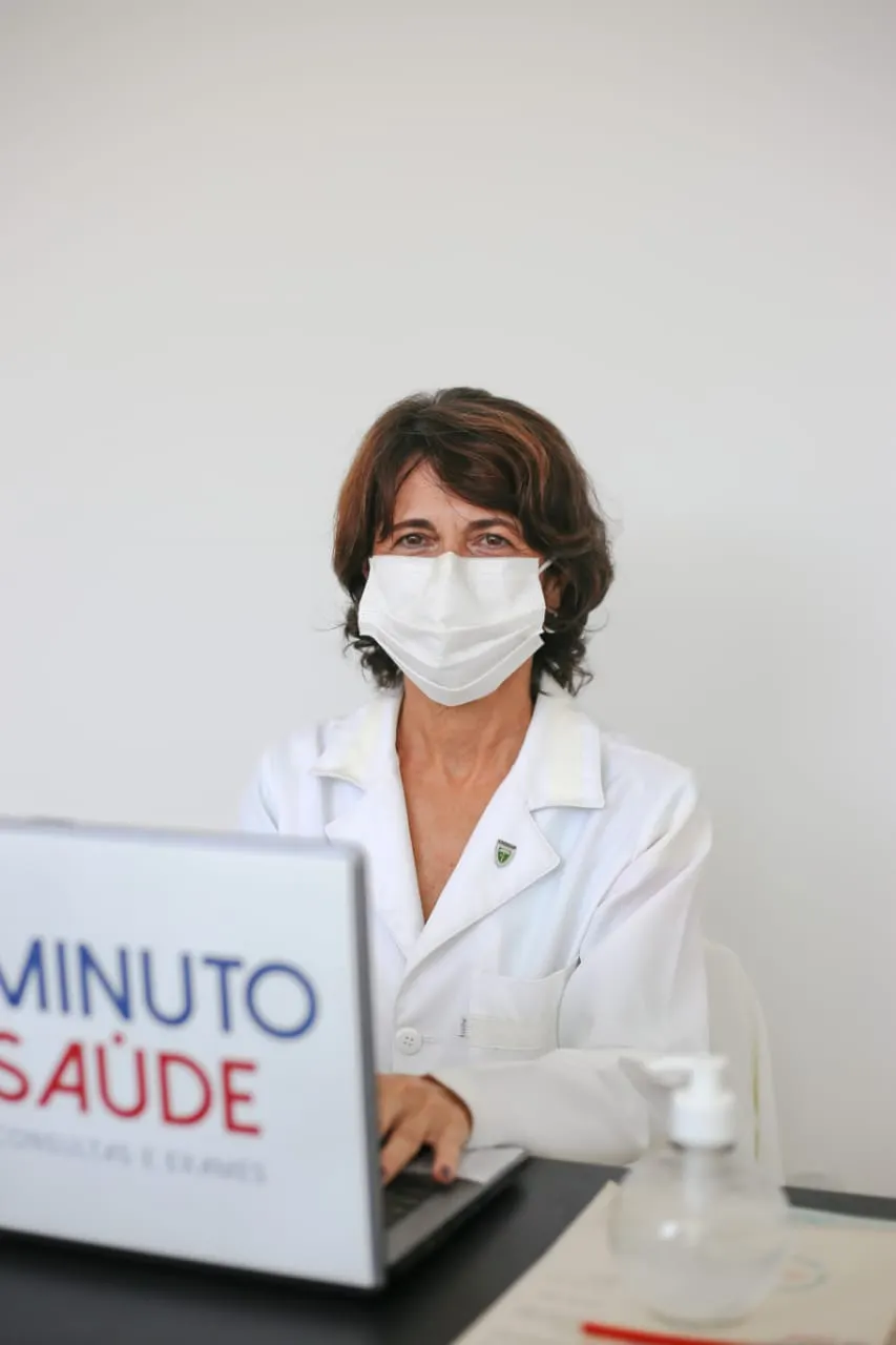 médica na minuto saúde
